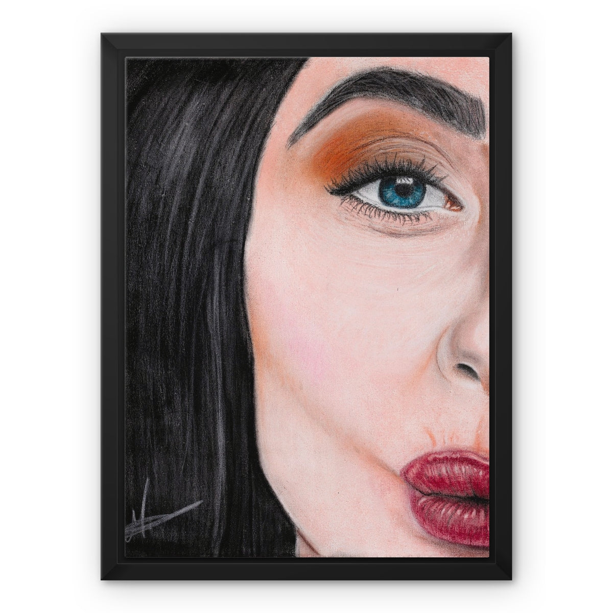 Framed Canvas | Kiss Kiss
